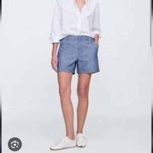 NWT Gap Downtown Khaki Shorts 100% Cotton Size 10